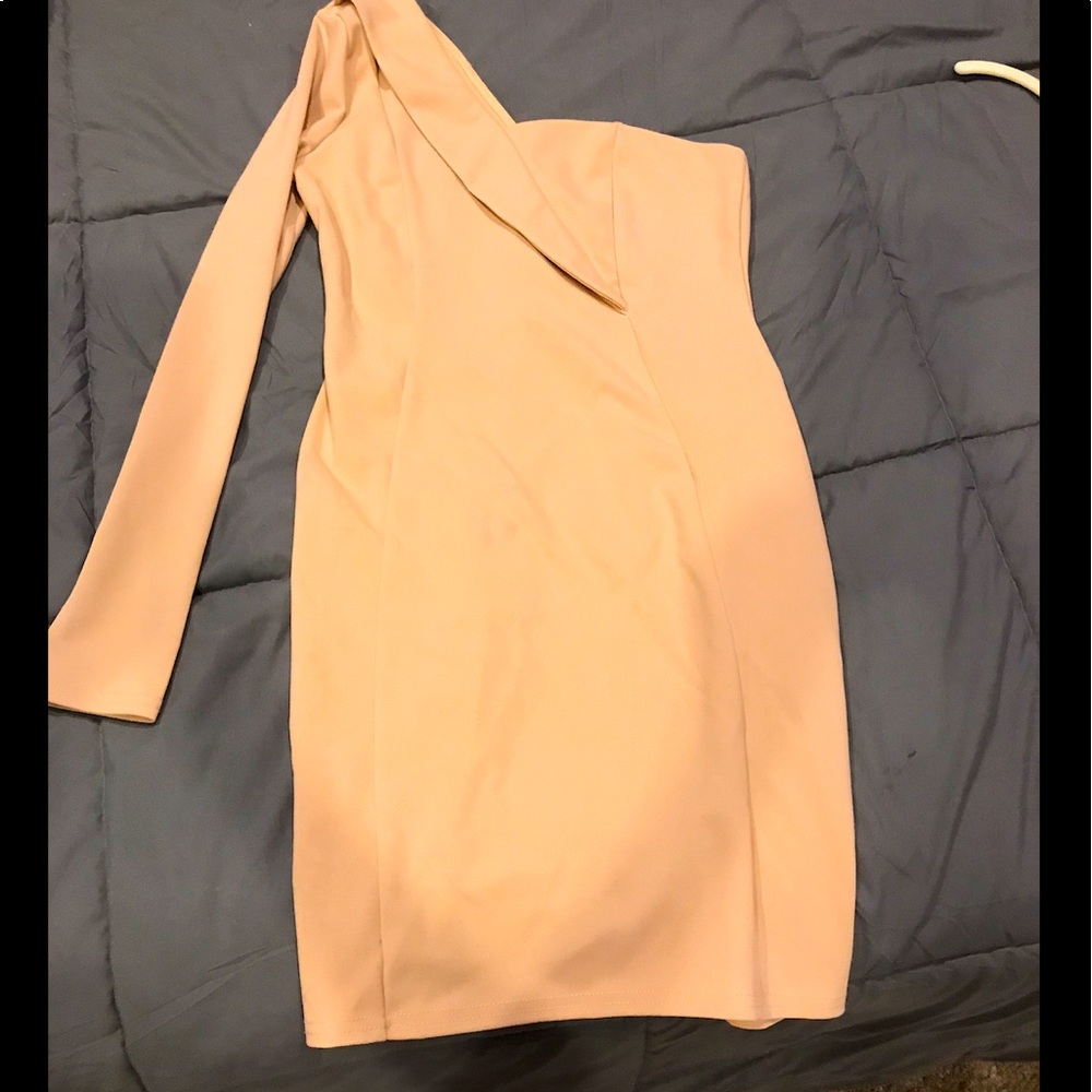 ASOS Brand new Size 6